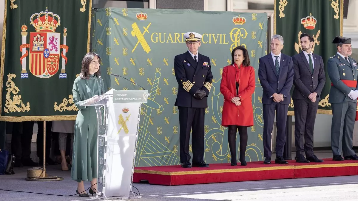 La Guardia Civil también eliminará el requisito de altura en sus pruebas de selección - Formación para opositores de Policía Nacional y Guardia Civil | Academia Centro 1 Academia Centro en Alicante, formación para oposiciones de Policía Nacional y Guardia Civil, acceso físico y temario para preparación