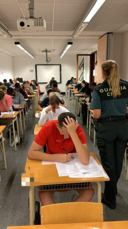 Resultado Definitivo Pruebas Escritas Guardia Civil 2023 - Formación para opositores de Policía Nacional y Guardia Civil | Academia Centro 1 Academia Centro en Alicante, formación para oposiciones de Policía Nacional y Guardia Civil, acceso físico y temario para preparación