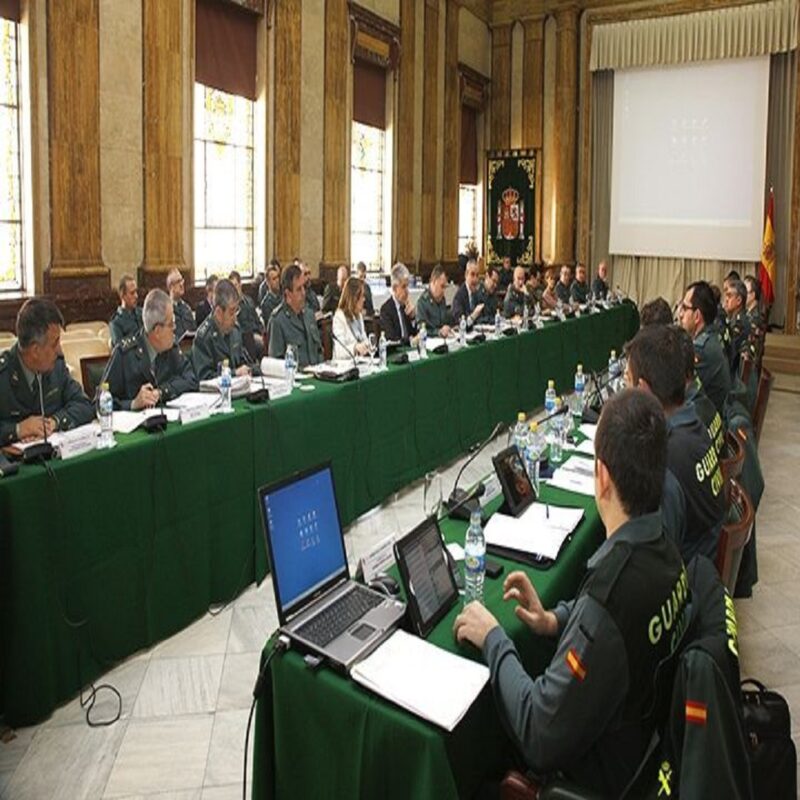 El Pleno del Consejo de la Guardia Civil avala el proyecto de modificación de la Ley de Personal - Formación para opositores de Policía Nacional y Guardia Civil | Academia Centro 1 Academia Centro en Alicante, formación para oposiciones de Policía Nacional y Guardia Civil, acceso físico y temario para preparación