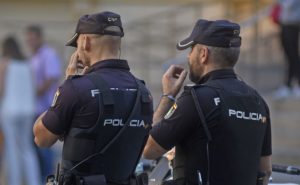 Academia Centro en Alicante, formación para oposiciones de Policía Nacional y Guardia Civil, acceso físico y temario para preparación